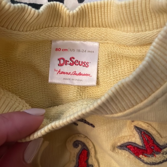 Hanna Anderson Dr Seuss sweatshirt - Picture 2 of 3